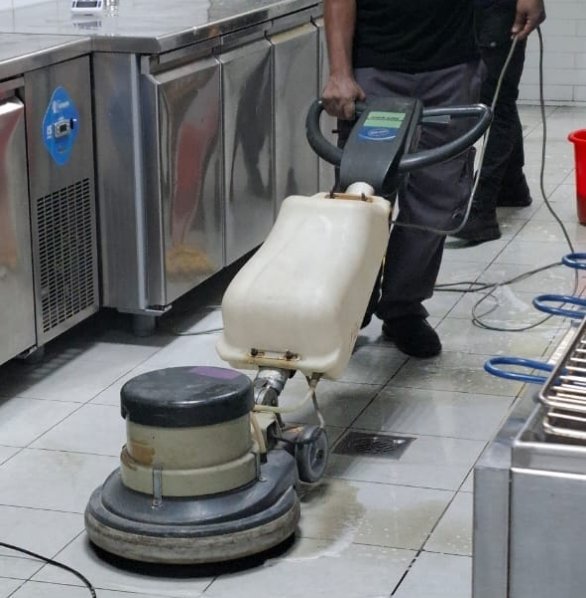 RESTAURANT DEEP CLEANING