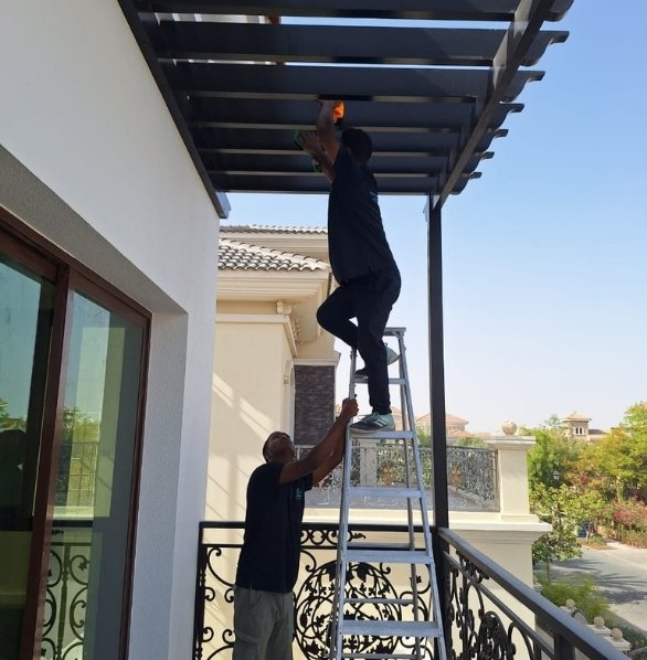 BALCONY DEEP CLEANING